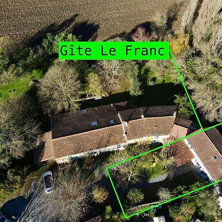 Le Grand Franc Gite Cosy Proche Tous Commerces Tonnay-Charente ภายนอก รูปภาพ